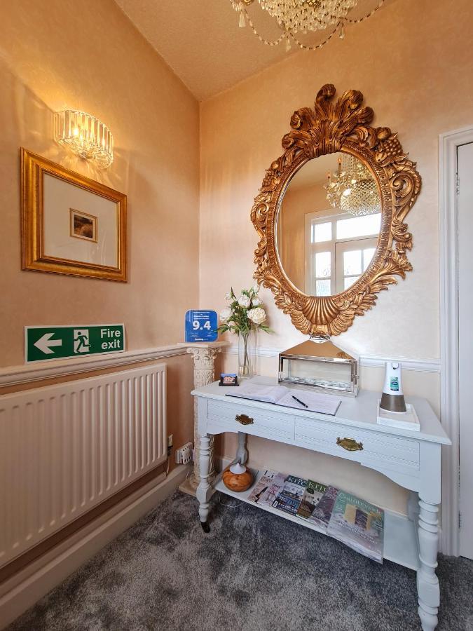 Beaufort Lodge - Central Location & Free Parking Taunton Esterno foto