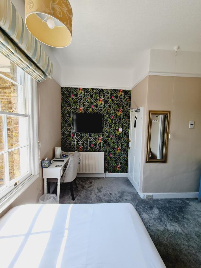 Beaufort Lodge - Central Location & Free Parking Taunton Esterno foto
