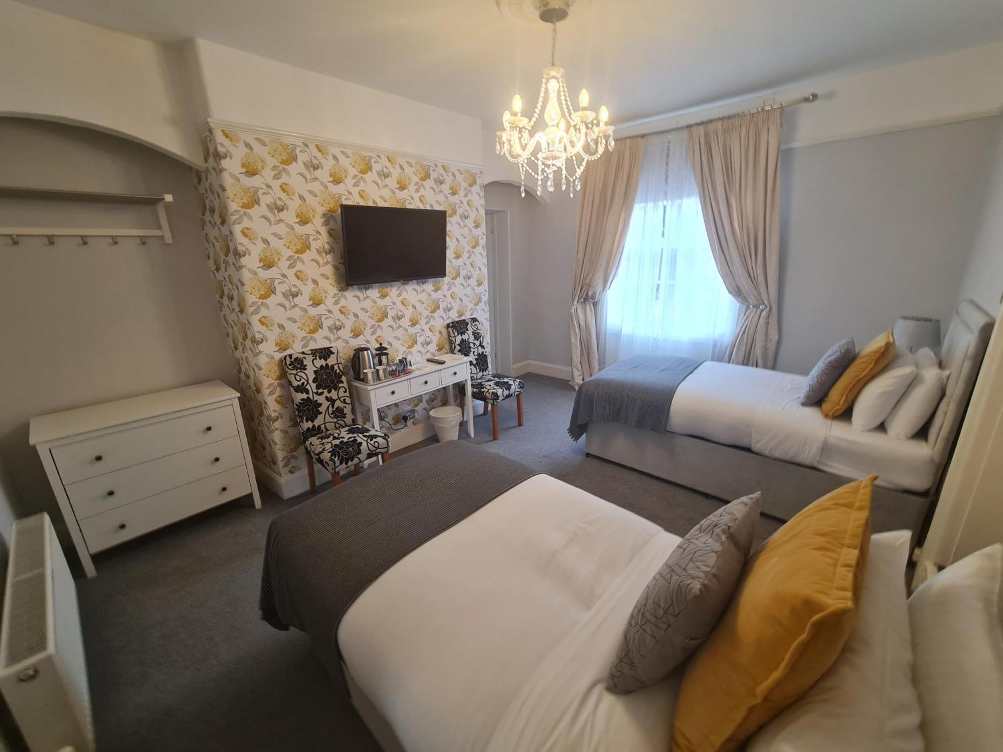 Beaufort Lodge - Central Location & Free Parking Taunton Esterno foto