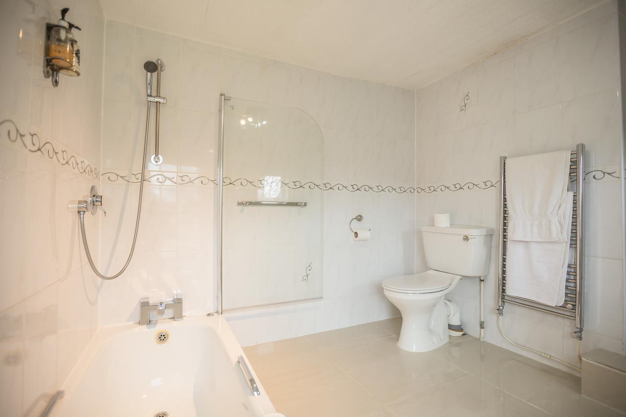 Beaufort Lodge - Central Location & Free Parking Taunton Esterno foto