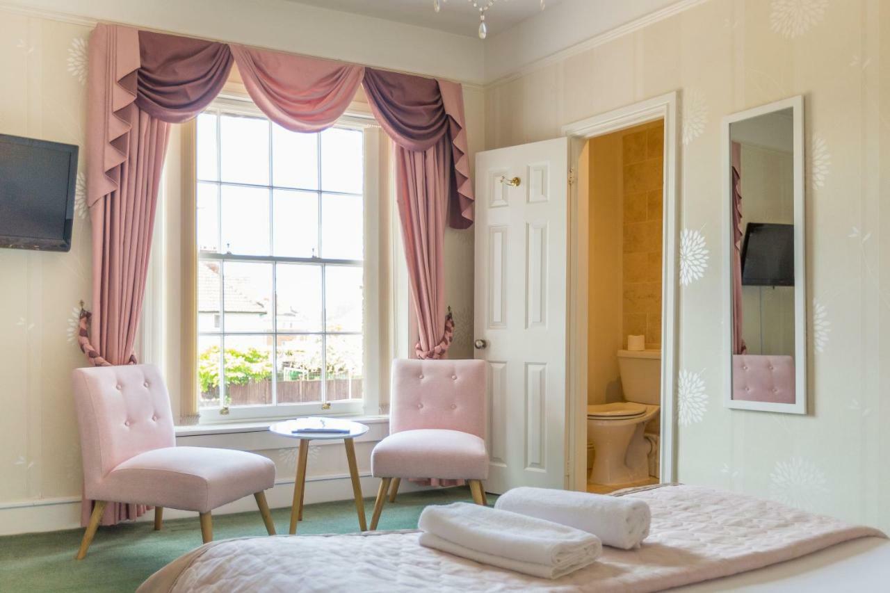 Beaufort Lodge - Central Location & Free Parking Taunton Esterno foto